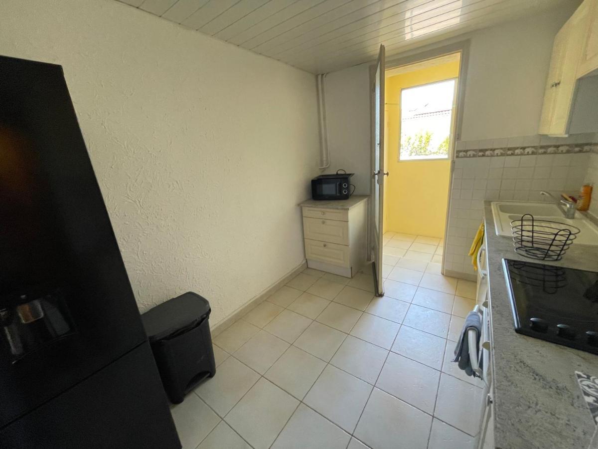 Appartement Spacieux Avec Parking Gratuit Sète Esterno foto